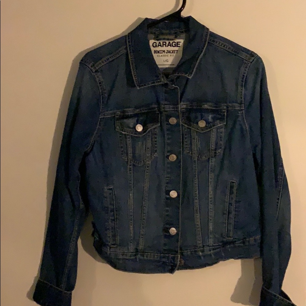 Denim jean jacket medium